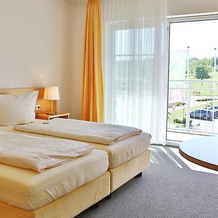 Hotel Alznauer Hof Gomaringen Екстер'єр фото